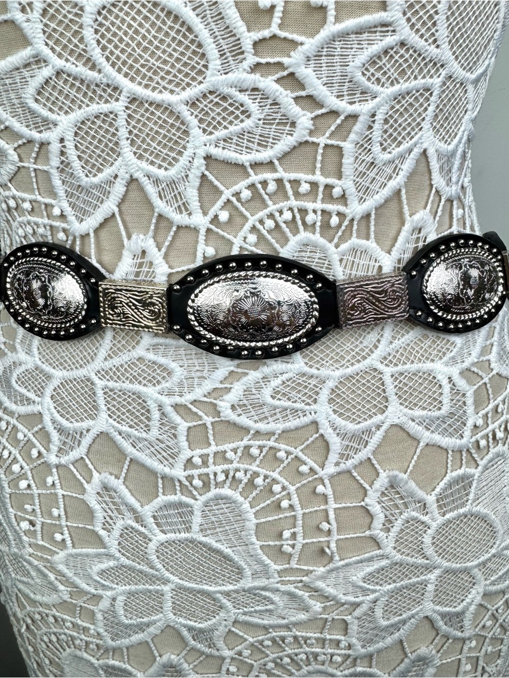 Leather Belt with Silver Plated Western Hardware Size 34” Women’s - Picture 4 of 12